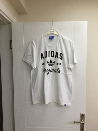 Adidas tişört 