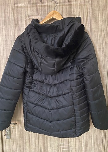 Kadın Siyah Kürklü Kış Montu - Görsel 2