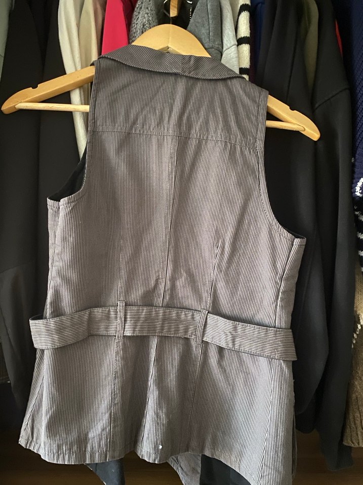 Gri Düğmeli Kolsuz Denim Yelek - Görsel 3