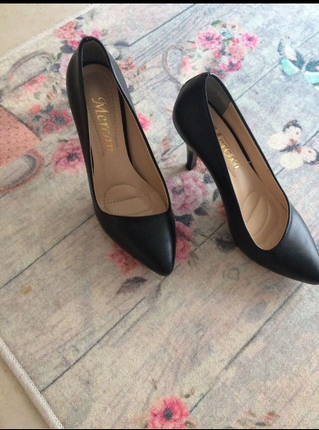 37 Beden Stiletto ayakkabı 