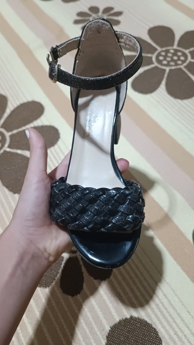 Siyah Yılan Desenli Tokalı Topuklu Sandalet - Görsel 2