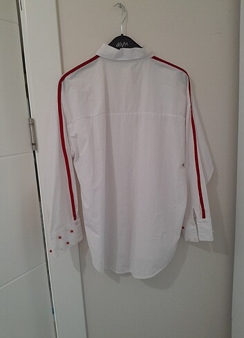 Beyaz gömlek - Görsel 2