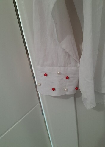 Beyaz gömlek - Görsel 3