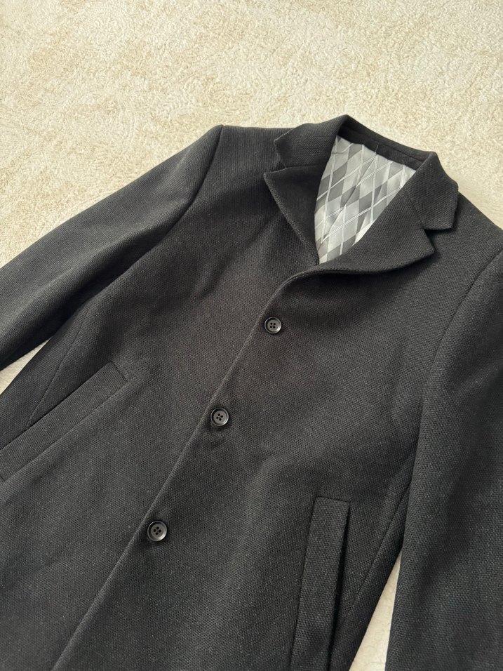 Düğmeli Erkek Kaban - Görsel 2