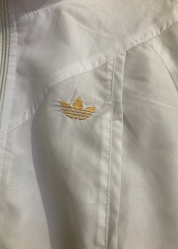 Beyaz Şık Spor Kadın Ceket - Görsel 3