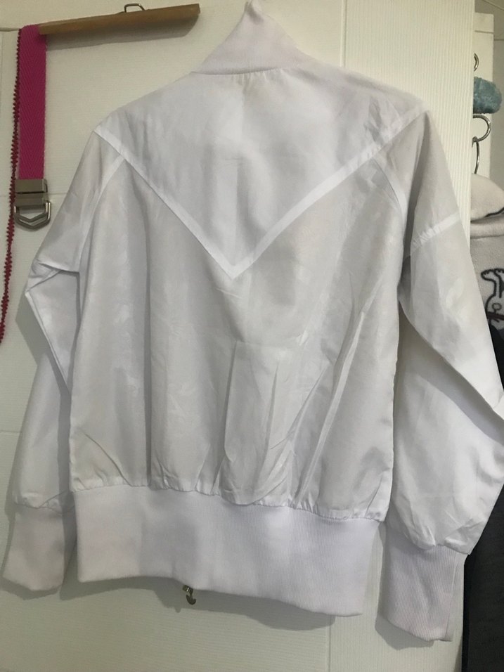 Beyaz Şık Spor Kadın Ceket - Görsel 2