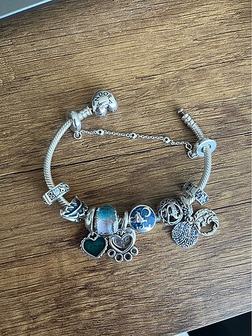 Orijinal pandora bileklik charm