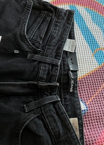 26 Beden Mavi jeans orjinal