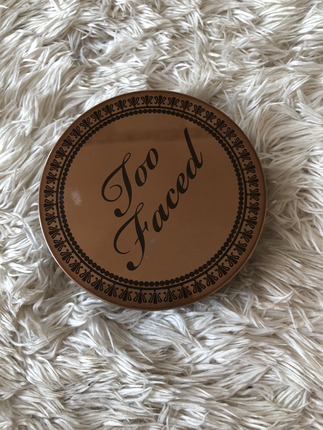 Diğer Too Faced bronzer 