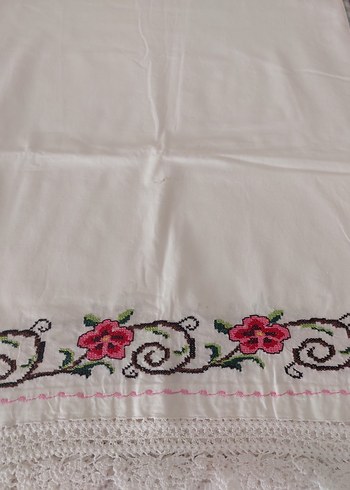 Nakışlı Beyaz yastık kılıfı - Görsel 2