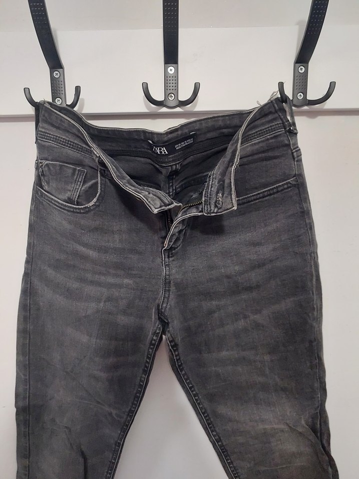 Gri Kadın Kemerli Sıkı Kesim Denim Pantolon - Görsel 2