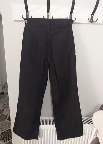 Kemerli Siyah Bol Kesim Midi Kot Pantolon - Görsel 3