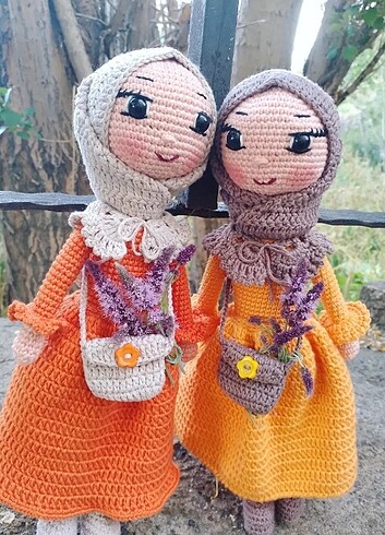 Beden Tesettürlü amigurumi bebek.Birinin fiyatıdır.Boylarib 30 ile 32