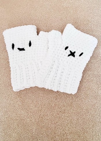 Beyaz Örgü Parmaksız Kadın Eldiveni - Görsel 3