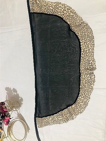 s Beden Siyah leoparlı pareo