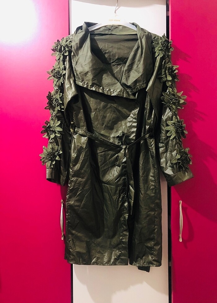 Çiçek model yağmurluk - Görsel 3