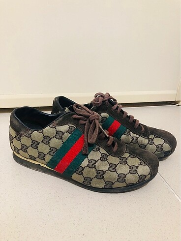 Gucci 37