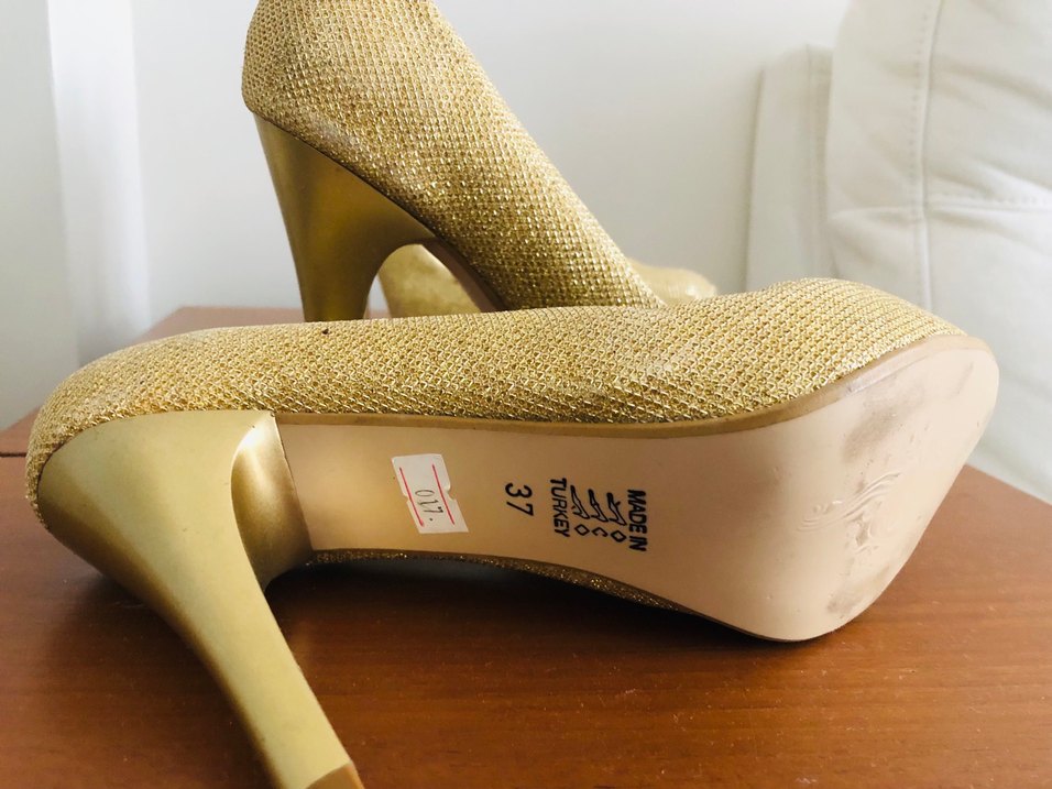 Altın Renkli Platform Topuklu Kadın Abiye Ayakkabı - Görsel 2