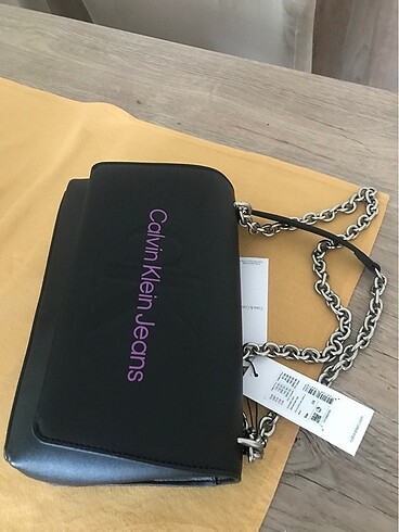 Calvin Klein çanta