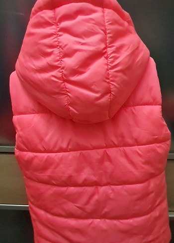 Kız Çocuk Pembe Kapüşonlu Fermuarlı Yelek - Görsel 2