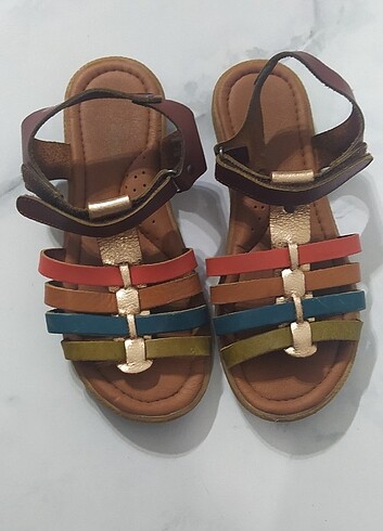 31 Beden Kız çocuk sandalet