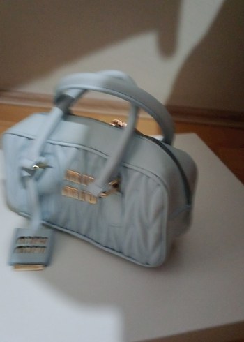 Miu Miu Beyaz Deri Kadın Çanta - Görsel 2