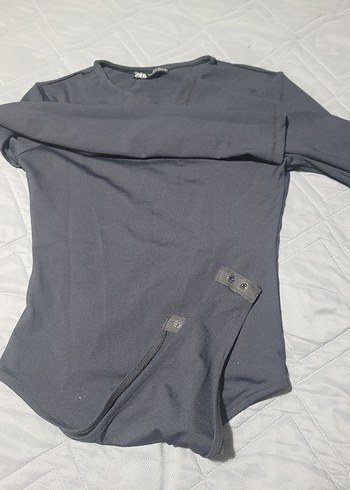 s Beden Zara alttan çıtçıtlı bady