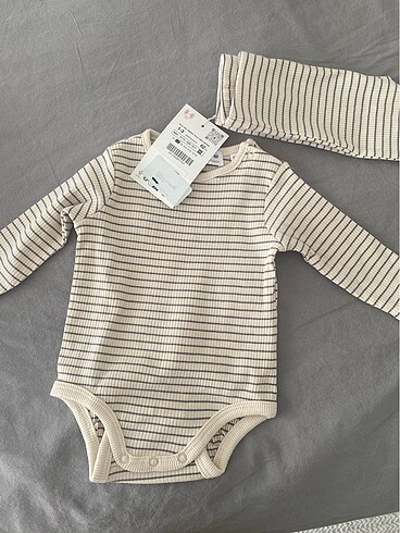 Zara Zara uzun kollu zıbın tayt takımı 1-3 ay etiketli