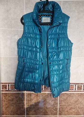 C&A ANORAK YELEK