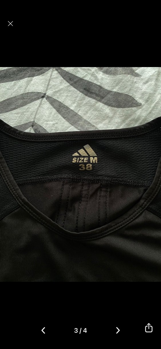 Siyah Adidas Kadın Spor Tişörtü - Görsel 2