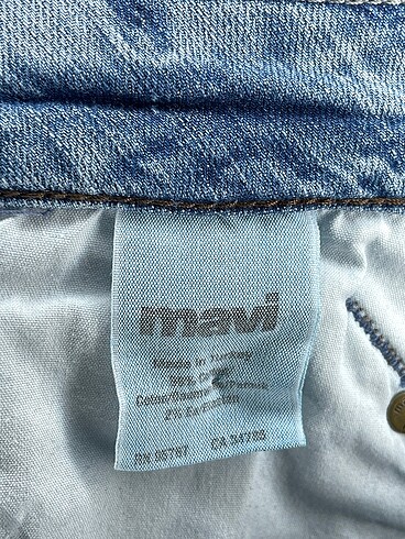 28 Beden çeşitli Renk Mavi Jeans Jean / Kot %70 İndirimli.