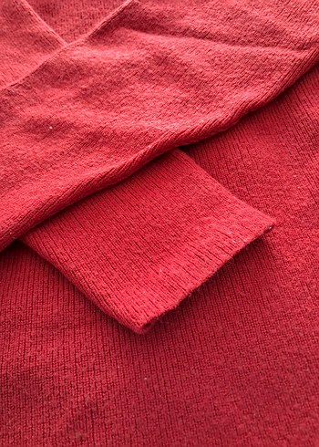 Kırmızı V Yakalı Kadın Triko Kazak - Görsel 5