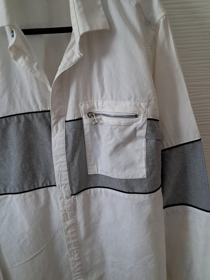 Düğmeli Beyaz Gri Erkek Gömlek - Görsel 3