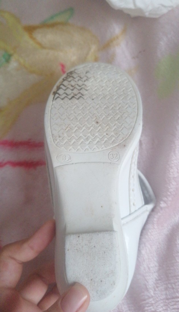 Beyaz Kız Çocuk Babet Ayakkabı Velcro - Görsel 4