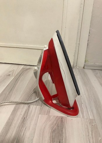 Tefal Tefal Parlak Kırmızı Ütü