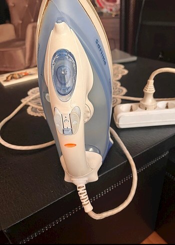 Philips Gri Beyaz Elektrikli Ütü