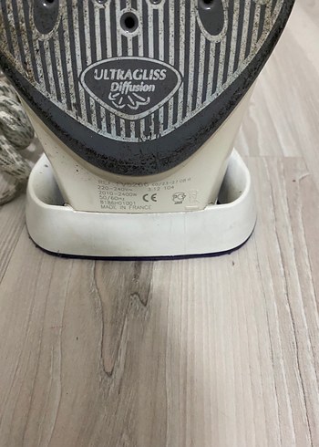  Beden Renk Beyaz Gri Elektrikli Ütü