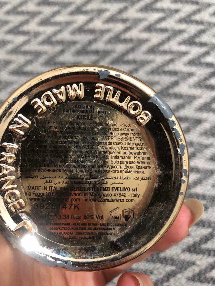 Kirke Erkek Parfümü Parlak Altın Şişede - Görsel 4