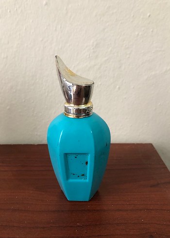 Xerjoff Mavi Kadın Parfüm Şişesi - Görsel 3