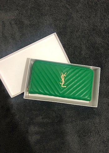 Yves Saint Laurent Yves Saint Laurent Yeşil Deri Fermuarlı Kadın Cüzdanı