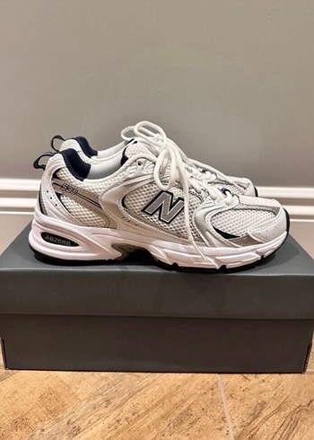New Balance Retro Sehir Sneaker