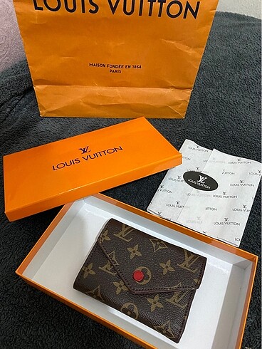 Louis vuitton cüzdan