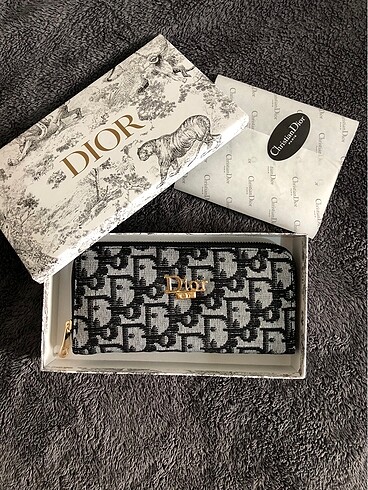 Dior cüzdan