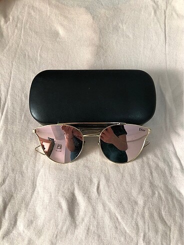 Dior güneş gözlüğü