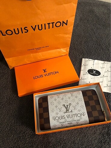 Louis vuitton cüzdan