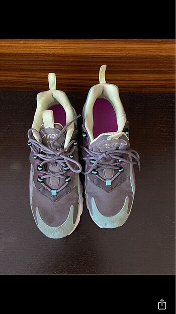 Nike spor ayakkabı