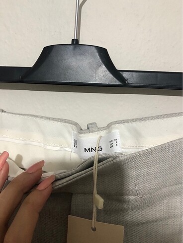m Beden Mango pantolon