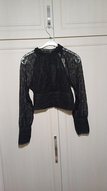 Zara bluz yeni etiketli 