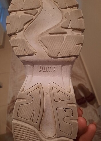38,5 Beden beyaz Renk Puma Spor ayakkabi