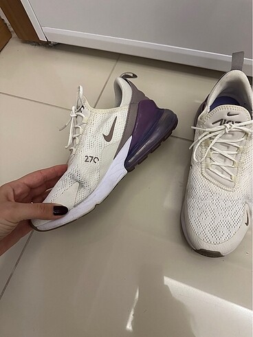 Nike Nike 270 spor ayakkabı